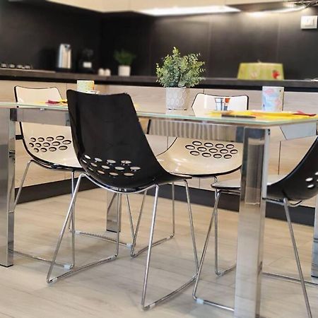 Marilyn Apartment كومو المظهر الخارجي الصورة